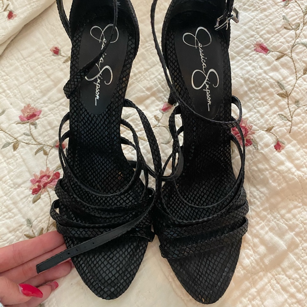 Jessica Simpson black snakeskin heels